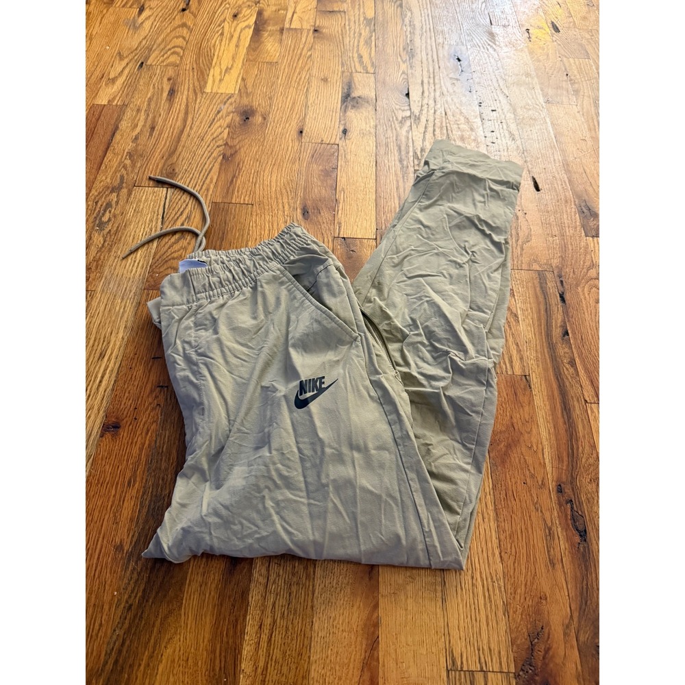 Nike Women's Tan Cargo Jogger Pants Drawstring Waist Casual Athleisure